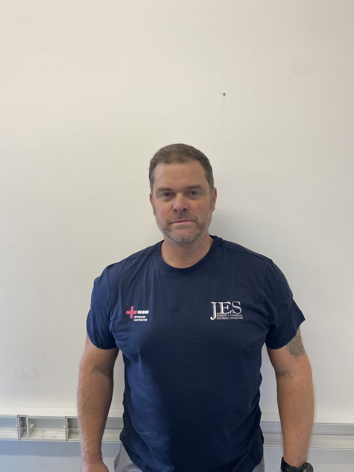 Darren Robinson (JIB Approved Electrician)